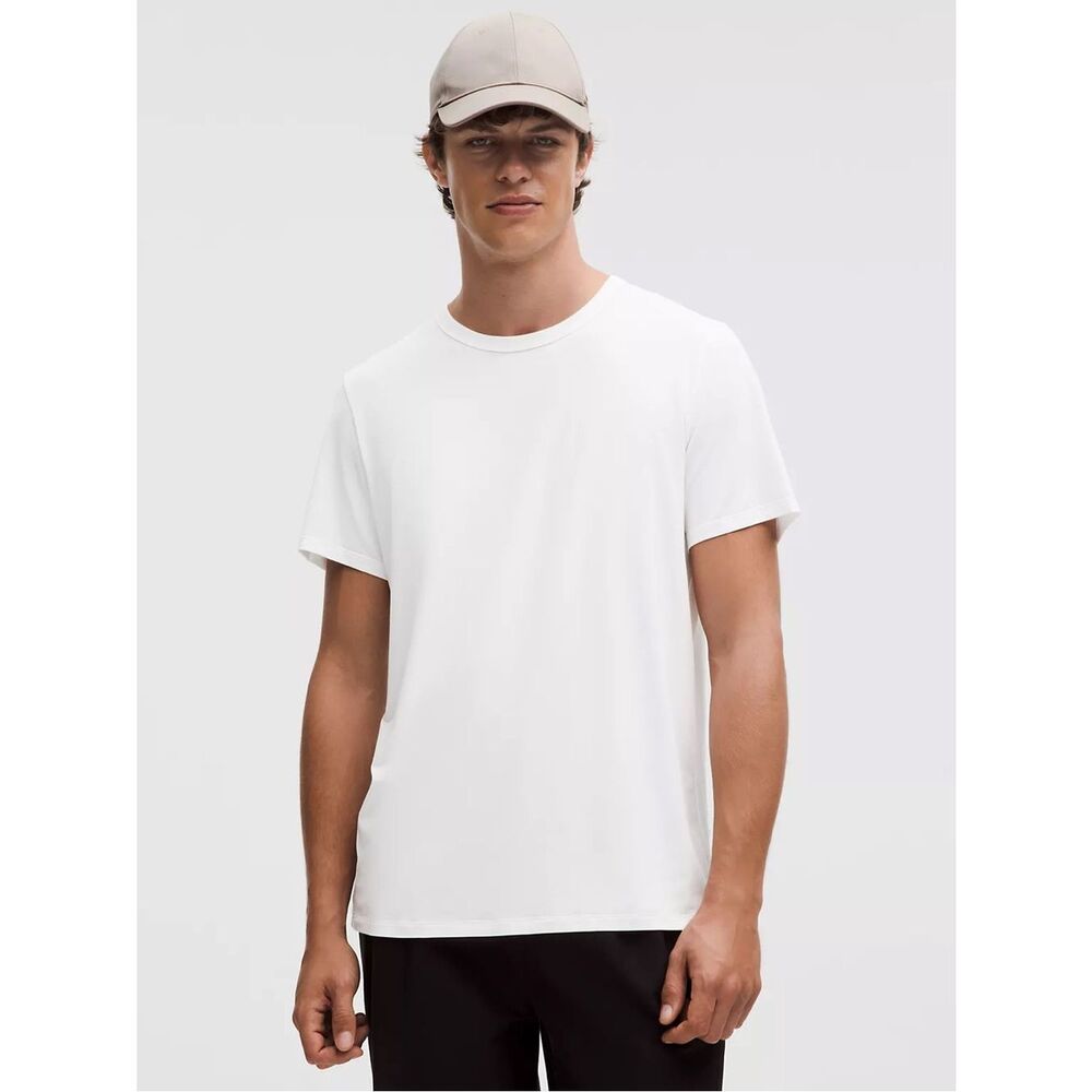 NWT LULULEMON White Fundamental Tee